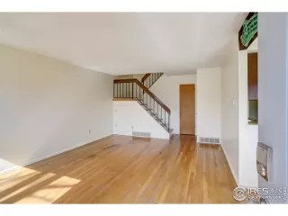 Photo #2: 963745 Listing 