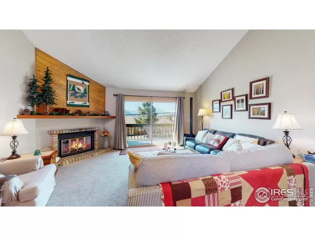 MLS: 963755 Condo For Sale