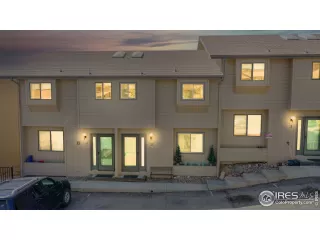 Photo #2: 963755 Listing