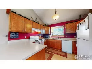 Photo #3: 963755 Listing