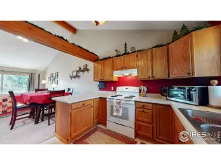 Photo #4: 963755 Listing