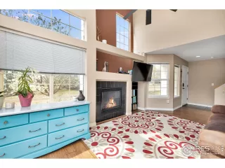 Photo #2: 963799 Listing