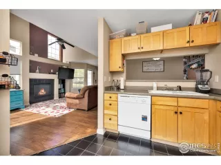 Photo #4: 963799 Listing