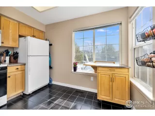 Photo #6: 963799 Listing