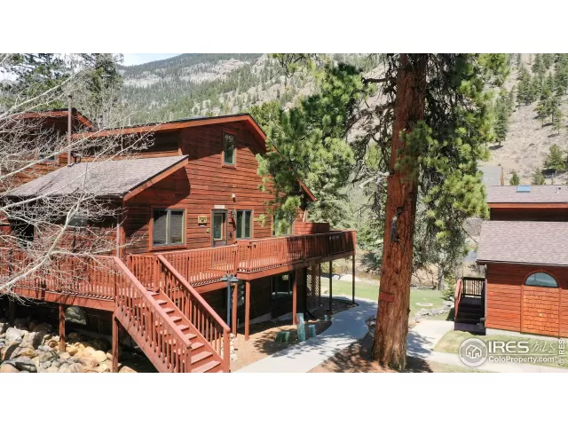 MLS: 963808 Condo For Sale