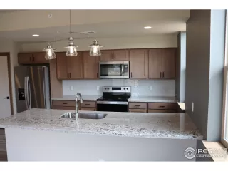 Photo #3: 963891 Listing