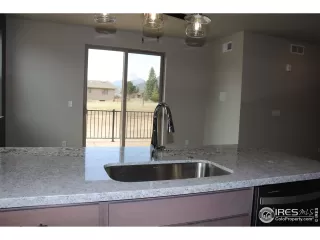 Photo #4: 963891 Listing