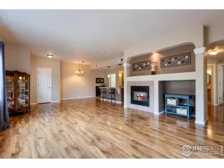 Photo #6: 963893 Listing