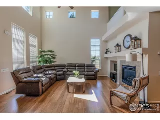 Photo #5: 963910 Listing