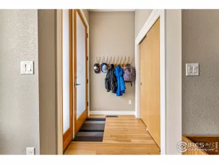 Photo #2: 963984 Listing