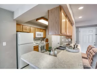 Photo #3: 964012 Listing