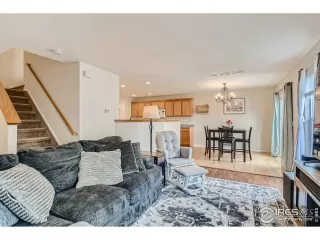 Photo #5: 964062 Listing