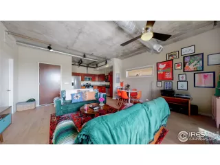 Photo #6: 964096 Listing