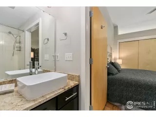 Photo #5: 964098 Listing