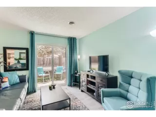 Photo #2: 964107 Listing