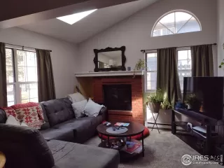 Photo #3: 964137 Listing 