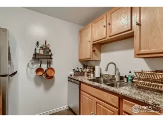 Photo #3: 964165 Listing