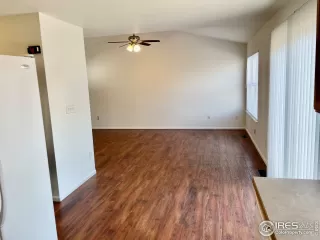 Photo #2: 964174 Listing