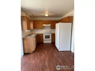 Photo #4: 964174 Listing