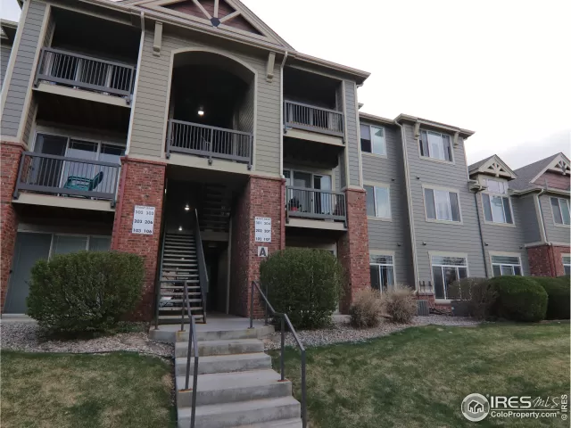 MLS: 964212 Condo For Sale