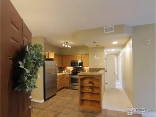 Photo #3: 964212 Listing