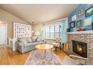 Photo #4: 964272 Listing 