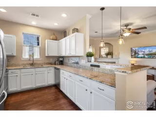 Photo #1: 964307 Listing