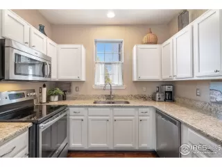 Photo #2: 964307 Listing