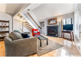 Photo #2: 964373 Listing 