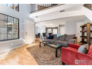 Photo #4: 964373 Listing 