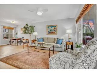 Photo #5: 964375 Listing 