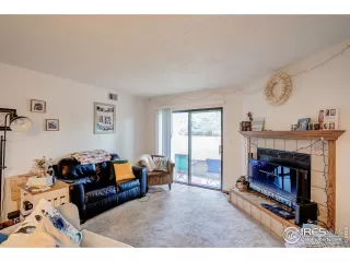 Photo #4: 964421 Listing