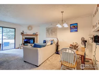 Photo #5: 964421 Listing