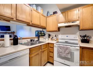 Photo #6: 964422 Listing