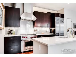 Photo #6: 964475 Listing