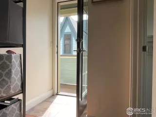 Photo #5: 964519 Listing