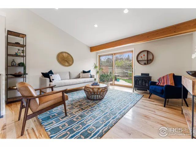 MLS: 964520 Condo For Sale