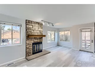 Photo #1: 964556 Listing