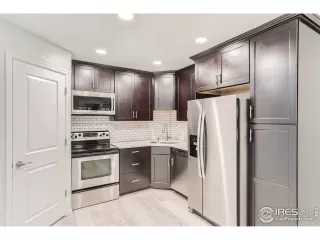 Photo #2: 964556 Listing