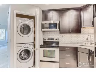 Photo #3: 964556 Listing