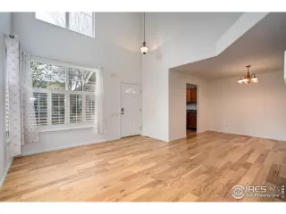 Photo #3: 964570 Listing