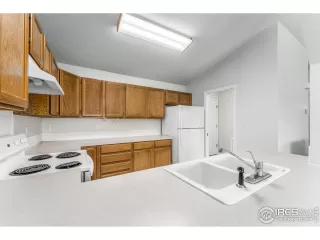 Photo #5: 964581 Listing