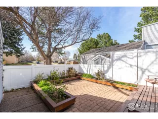 Photo #2: 964722 Listing