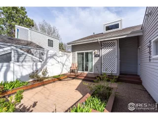 Photo #6: 964722 Listing