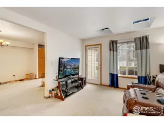 Photo #4: 964737 Listing