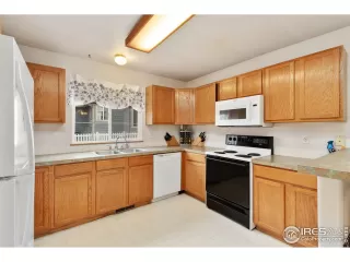 Photo #5: 964737 Listing