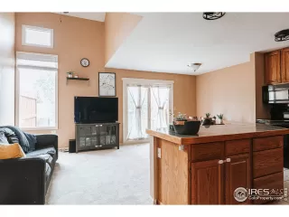 Photo #1: 964747 Listing