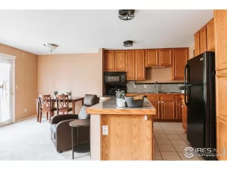 Photo #2: 964747 Listing