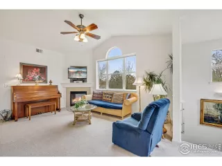 Photo #4: 964779 Listing 