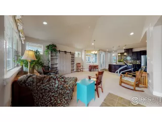 Photo #3: 964784 Listing